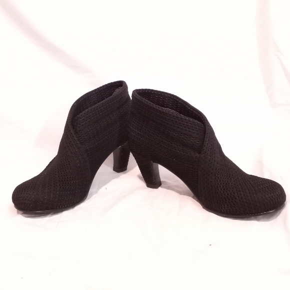 UNITED NUDE Woven Elastic "Foldover" Ankle Bootie - Picture 7 of 9